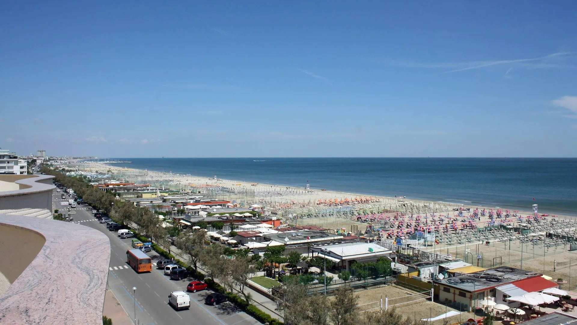 Universal Hotel Cervia 4*,