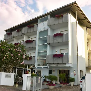 Souvenir Hotel