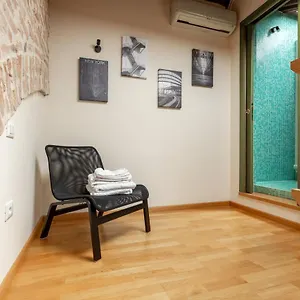 https://loft-mirano-uno-alloggi-alla-campana.hotelinveneto.com